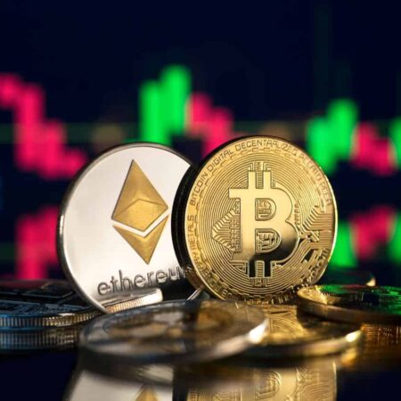 Ethereum strongly outperforms Bitcoin in the second half of 2022, data reveals