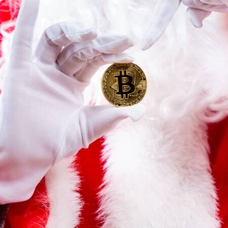 Historical Bitcoin ‘Merry Christmas Cycle’ could send BTC to $1,800,000 in 4 years