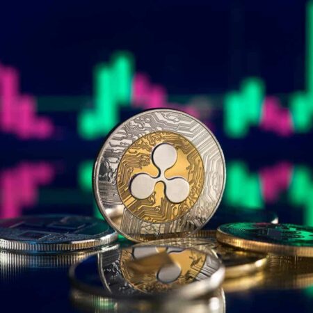 XRP price in danger of plummeting with a ton of liquidity to the downside