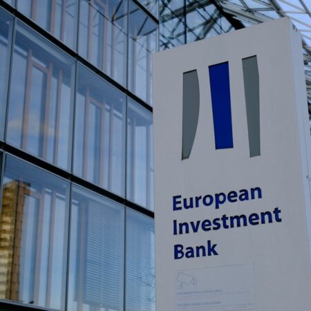 European Investment Bank issues first-ever sterling pound digital bond on blockchain