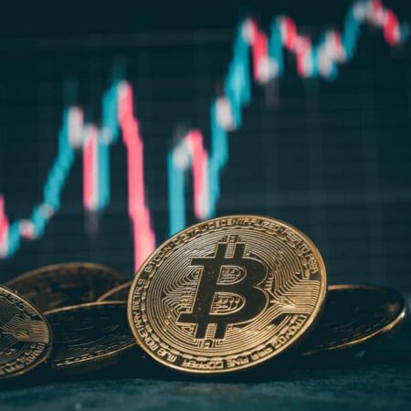 Bitcoin gears for a ‘strong bull run’ as smart money accumulation ends