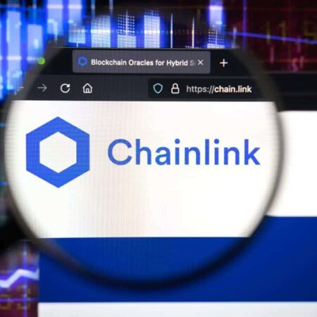 Crypto community with 95% historical accuracy sets Chainlink price for July 31