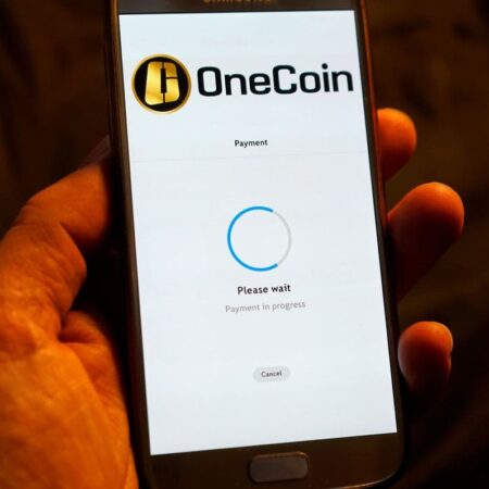 OneCoin victim receives death threats for writing book exposing scheme