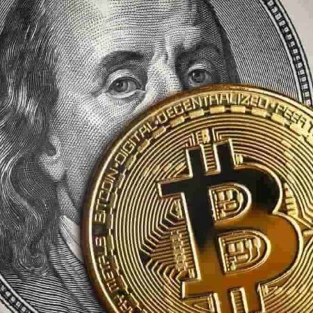 US dollar outperforms G20 fiat currencies; What about Bitcoin?