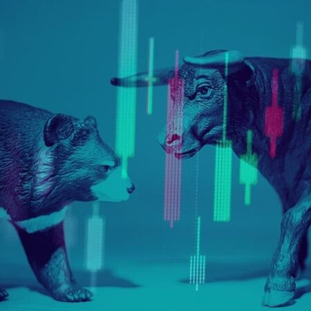 Crypto analysts split on Bitcoin predictions