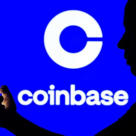 Price prediction for Coinbase stock as major player dumps shares